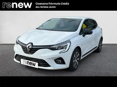 Käytetty Renault Clio V Equilibre 91 HP (66 kW) 2023 Valkoinen Sedan