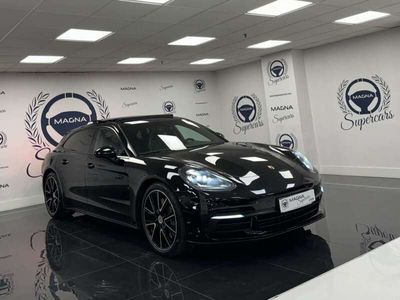 Porsche Panamera 4