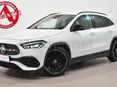 Usado Mercedes GLA200 150 CV (110 kW) 2020 Blanco SUV
