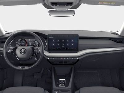 Blanco Usado 2024 Skoda Octavia Selection | 32.535 € (Un poco caro)