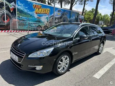 Usado Peugeot 508 SW Business-Line 140 CV (102 kW) 2014 Negro Familiar