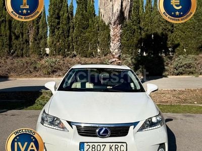 Lexus CT200h