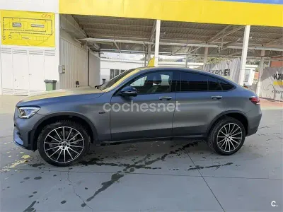 Usado Mercedes GLC300e 306 CV (225 kW) 2021 Negro SUV
