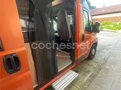 Usado Fiat Ducato 33 100 CV (73 kW) 2008 Naranja Van