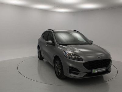 Usado Ford Kuga ST-Line X 190 CV (139 kW) 2022 Gris / plata SUV