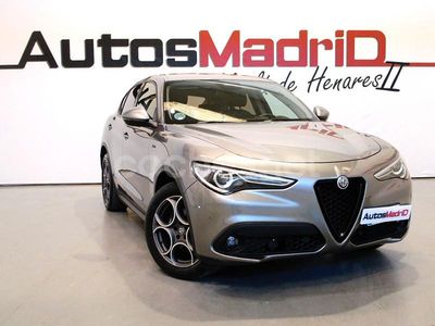 Gris / plata Usado 2020 Alfa Romeo Stelvio Sprint SUV | 24.490 € (Precio justo)
