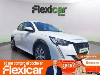 Usado Peugeot e-208 Active 100 kW (136 CV) 2022 Blanco Utilitario