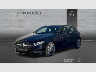 Negro Usado 2022 Mercedes A200 AMG line Berlina | 29.990 € (Precio justo)