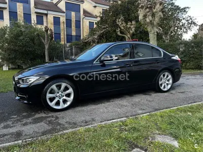 Usado BMW 320 Luxury Line 184 CV (135 kW) 2012 Negro Berlina