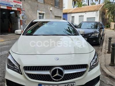 Mercedes CLA200