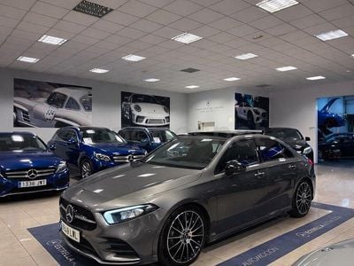 Usado Mercedes A200 150 CV (110 kW) 2022 Gris / plata Berlina