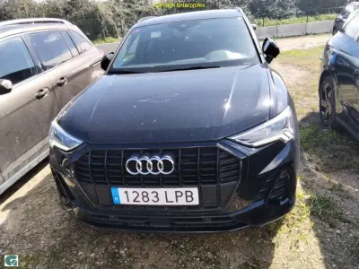 Usado Audi Q3 Ambiente 150 CV (110 kW) 2021 Negro SUV
