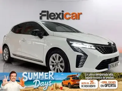 Usado Renault Clio Evolution 90 CV (66 kW) 2025 Blanco Utilitario