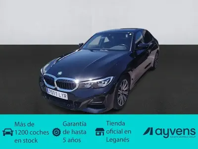 Usado BMW 320e Comfort Edition 204 CV (150 kW) 2022 Negro Berlina