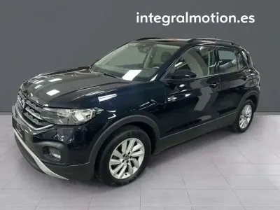 Usado VW T-Cross Advance 95 CV (69 kW) 2021 Negro SUV
