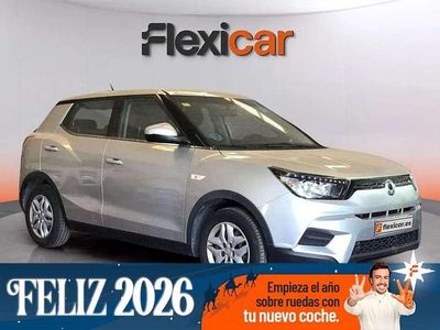 Gris Usado 2016 Ssangyong (KGM) Tivoli SUV | 8990 € (Buen precio)