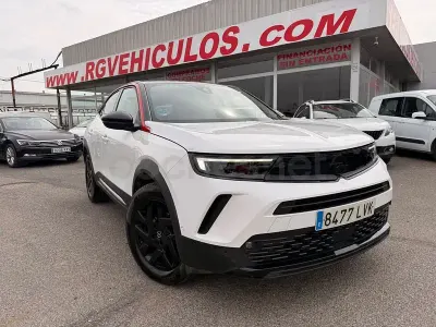 Usado Opel Mokka GS Line 110 CV (80 kW) 2022 Blanco SUV