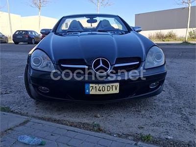Usado Mercedes SLK200 163 CV (119 kW) 2005 Negro Descapotable