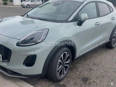 Usado Ford Puma 125 CV (91 kW) 2025 Gris / plata SUV