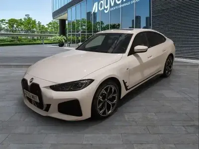 Usado BMW i4 Comfort Edition 250 kW (340 CV) 2023 Eléctrico Berlina