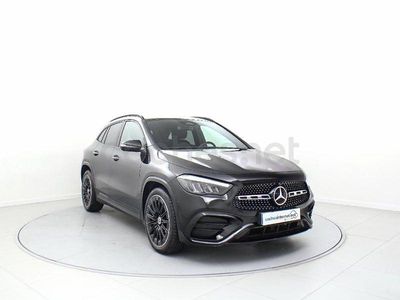 Usado Mercedes GLA200 163 CV (119 kW) 2025 Negro SUV
