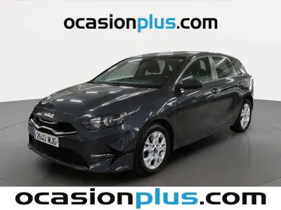 Usado Kia Ceed 136 CV (100 kW) 2023 Gris Utilitario