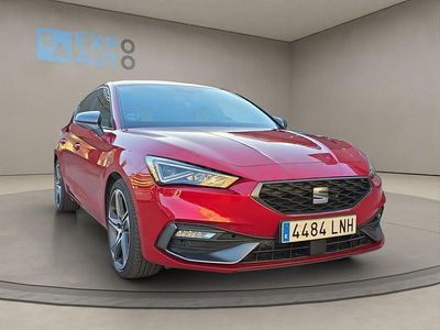 Usado Seat Leon FR 150 CV (110 kW) 2021 Rojo Berlina