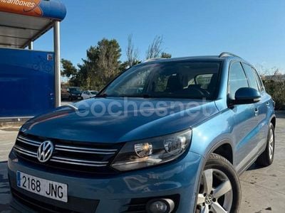 Usado VW Tiguan 140 CV (102 kW) 2015 Azul SUV