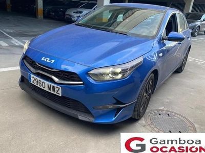 Usado Kia Ceed 101 CV (74 kW) 2024 Azul Utilitario