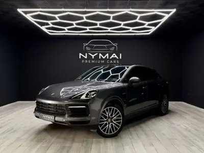 Usado Porsche Cayenne 462 CV (339 kW) 2020 Gris / plata SUV