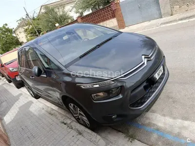 Usado Citroën C4 Picasso Exclusive 112 CV (82 kW) 2015 Gris / plata Monovolumen