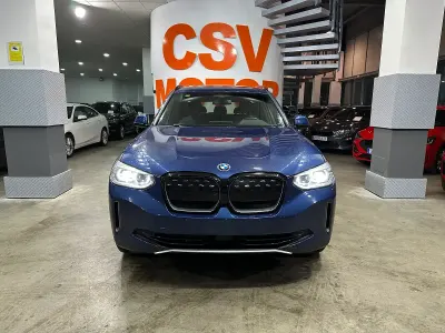 Usado BMW iX3 209 kW (285 CV) 2021 Azul SUV