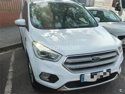 Usado Ford Kuga Titanium 150 CV (110 kW) 2017 Blanco SUV
