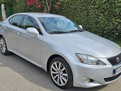 Lexus IS220d