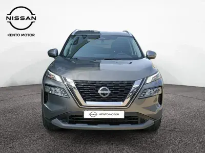 Usado Nissan X-Trail N-Connecta 163 CV (119 kW) 2025 Gris / plata SUV
