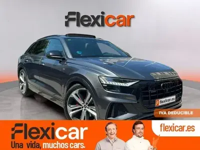 Usado Audi Q8 S-line plus 286 CV (210 kW) 2022 Gris SUV