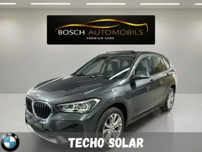 Usado BMW X1 Comfort Edition 136 CV (100 kW) 2021 Gris / plata SUV