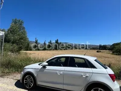 Usado Audi A1 Sportback Design 116 CV (85 kW) 2016 Blanco Utilitario