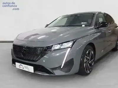 Używany Peugeot 308 Allure 145 KM (106 kW) 2025 Szary