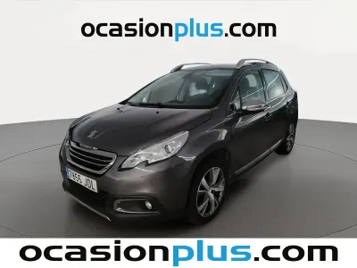 Usado Peugeot 2008 Allure 120 CV (88 kW) 2015 Gris SUV