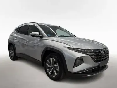 Usado Hyundai Tucson 136 CV (100 kW) 2021 Gris / plata SUV