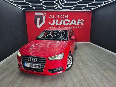 Usado Audi A3 150 CV (110 kW) 2014 Rojo Berlina