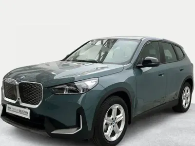 Käytetty BMW iX1 150 kW (204 HP) 2025 Katumaasturi