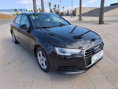 Usado Audi A4 122 CV (89 kW) 2017 Negro Berlina