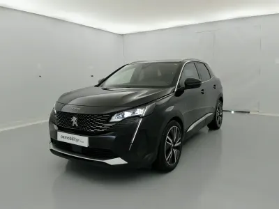 Usado Peugeot 3008 GT 300 CV (220 kW) 2022 Negro perla nera SUV