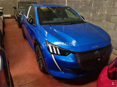 Usado Peugeot 208 GT 100 CV (73 kW) 2023 Azul Utilitario