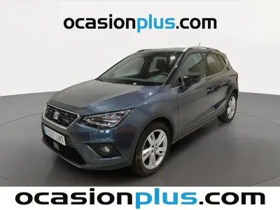 Usado Seat Arona FR 90 CV (66 kW) 2021 Gris SUV