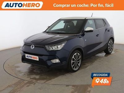Usado Ssangyong (KGM) Tivoli Limited 116 CV (85 kW) 2017 Azul SUV