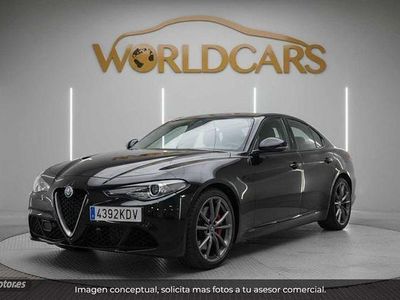Negro Usado 2017 Alfa Romeo Giulia Berlina | 23.745 € (Un poco caro)