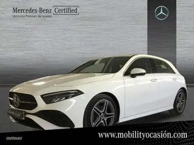 Usado Mercedes A180 116 CV (85 kW) 2023 Blanco Berlina